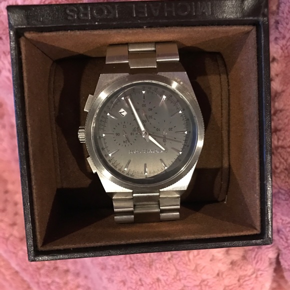 Michael Kors matte silver watch