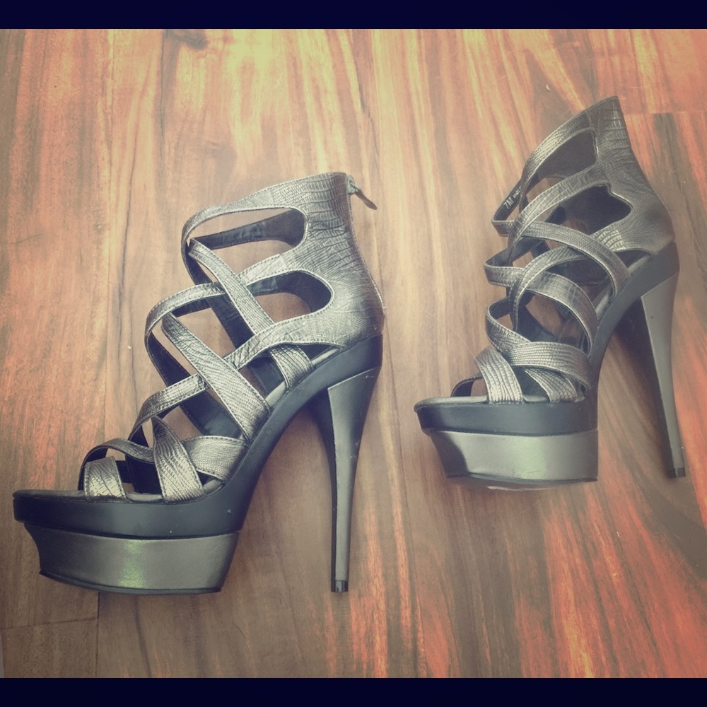 Bebe Strappy Heels (Only Worn Once!) Size 7 - Picture 1 of 4