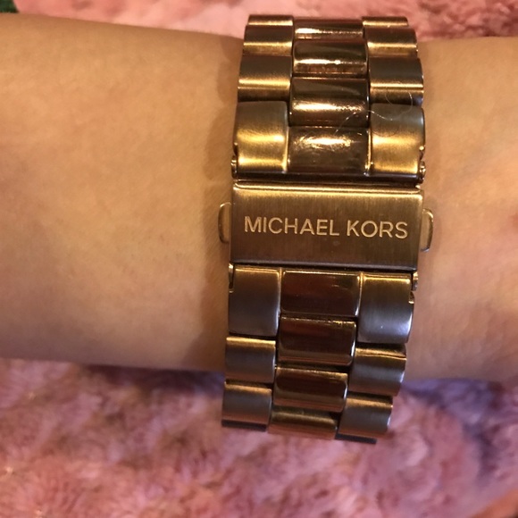 Rose gold Michael Kors watch main image 4