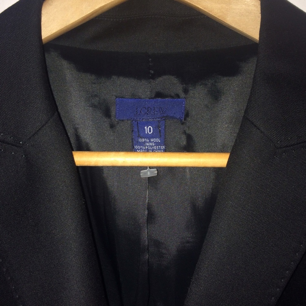 Women's Dark Navy Wool Blazer