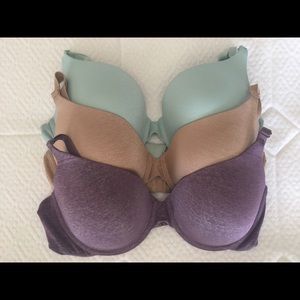 Lot of 3 Victoria's Secret bras size 36D