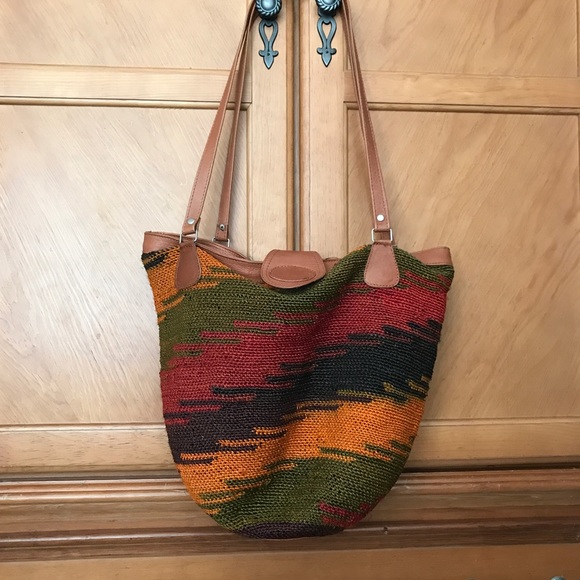 Handbags - Bag made by indigenous people from the equator.