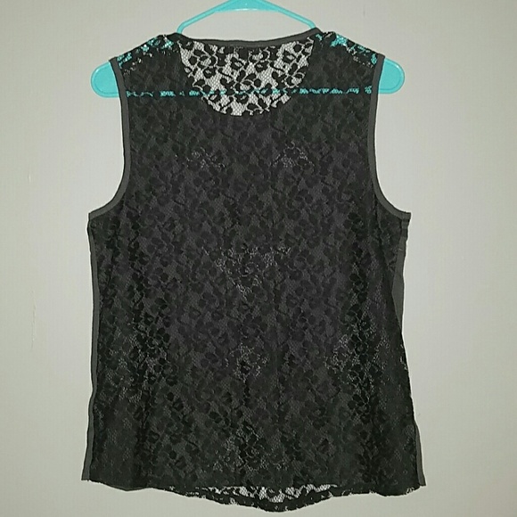 Tribal Print Top - Picture 2 of 2