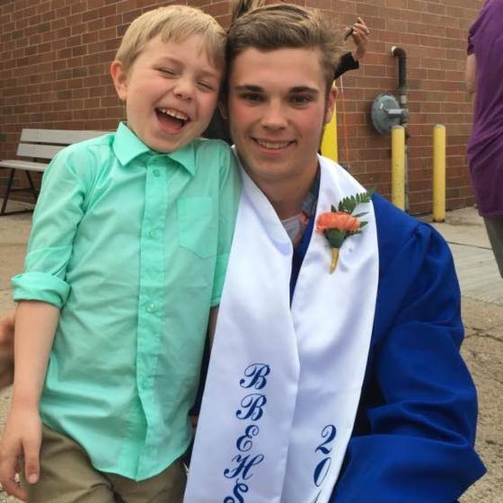 Meet your Posher, Sam