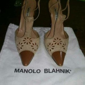 Manolo Blahnik 38/ US 8