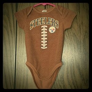 PITTSBURGH STEELERS onesie