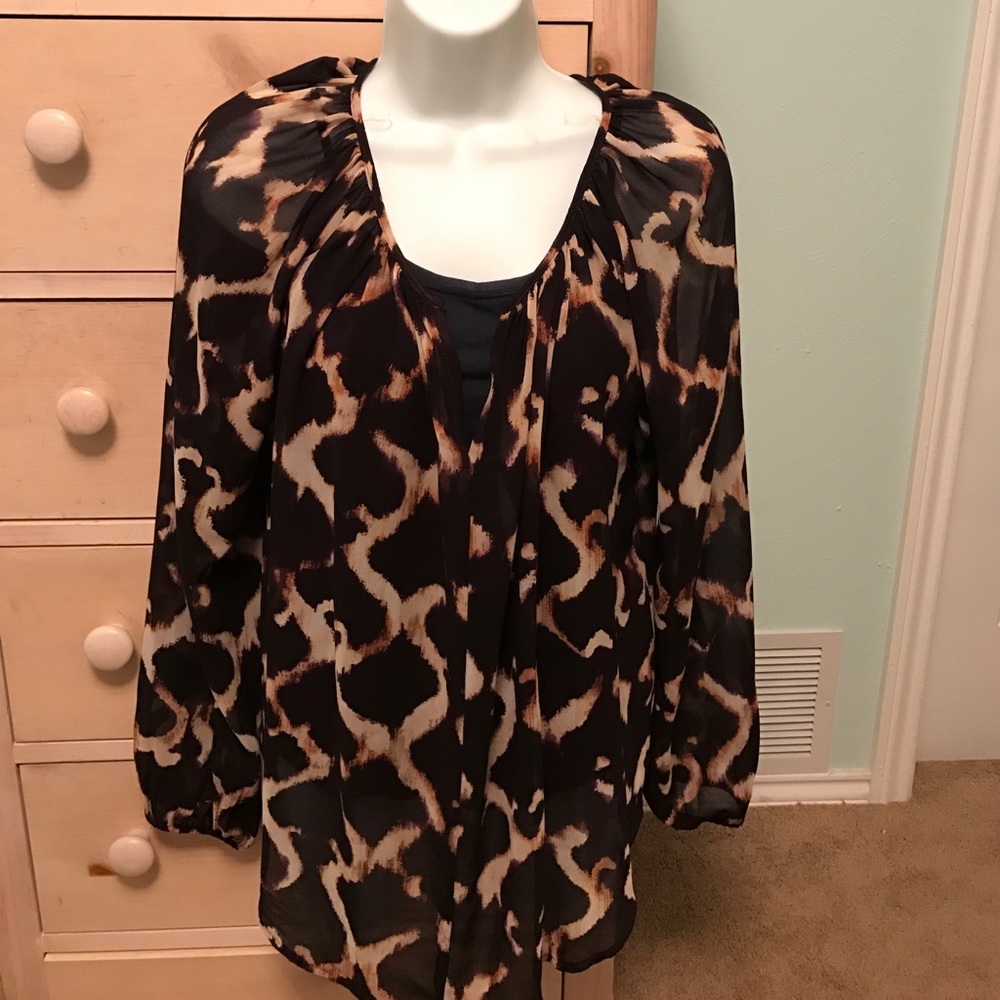Karen Kane Patterned Top