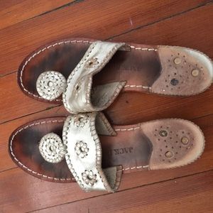 Jack Rogers Navajo Sandal (Platinum)