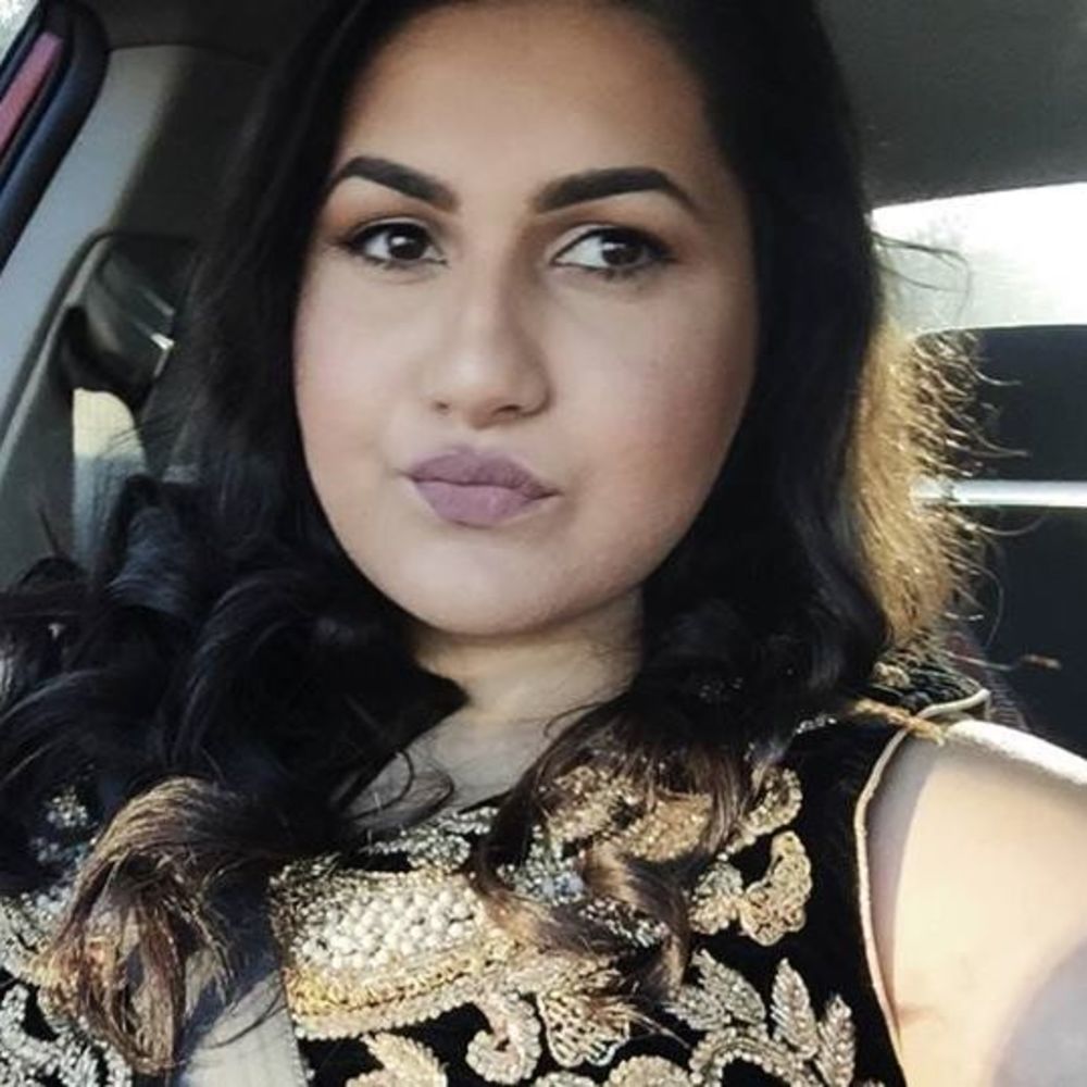 Meet your Posher, Omida