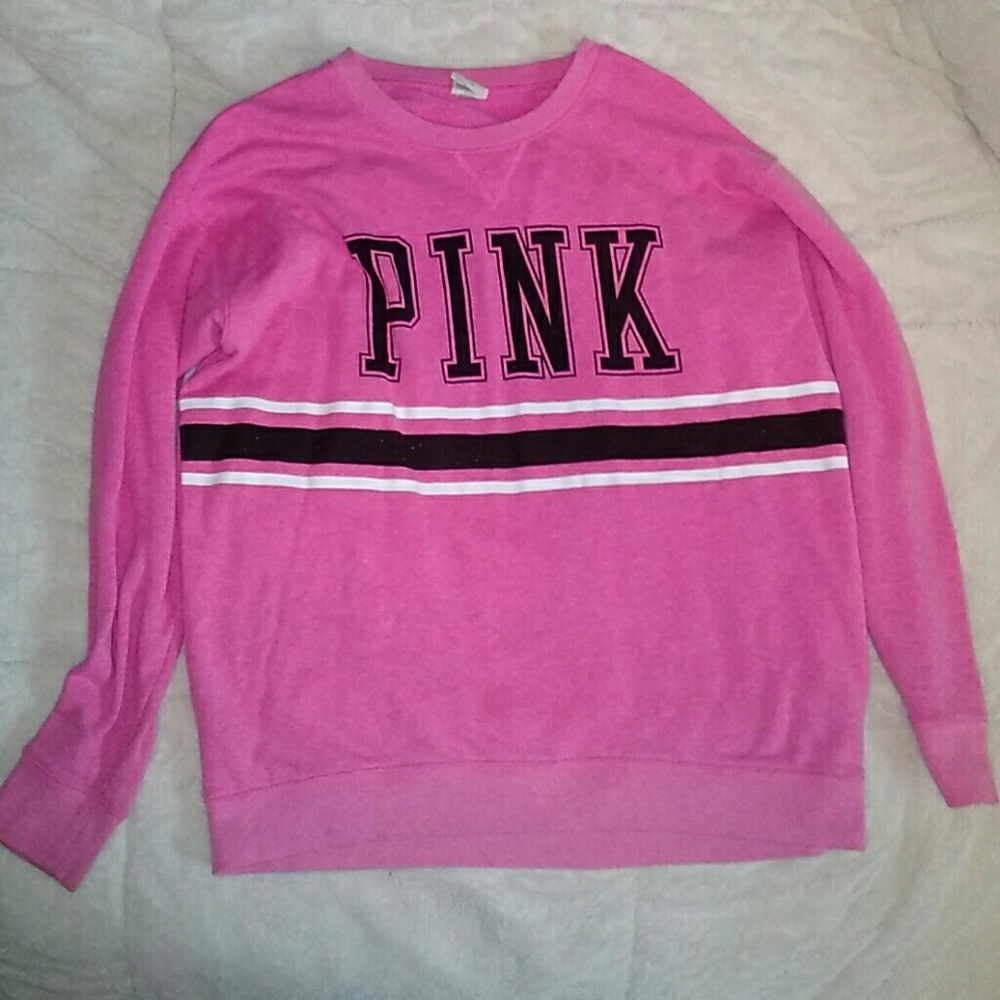 * Pink * oversized sweatshirt