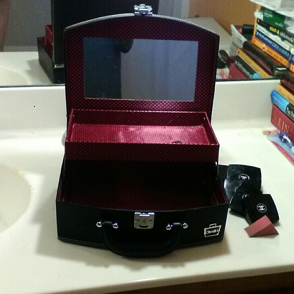 Caboodles Mini Suitcase