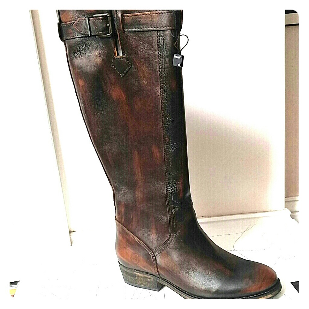 Brown riding boot