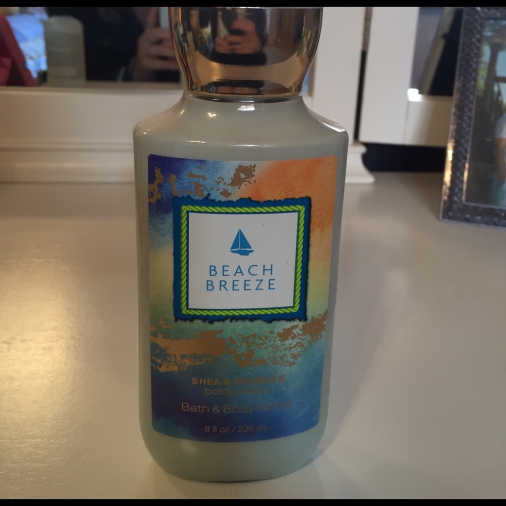 Bath and body works body lotion