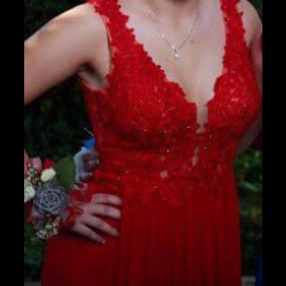 Beautiful red Sherri hill dress!