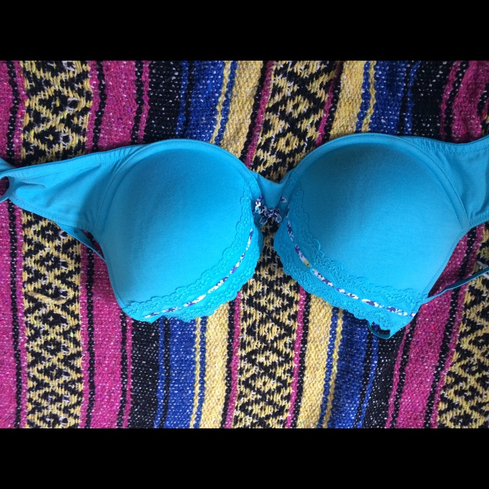 Blue bra from Victoria's Secret!