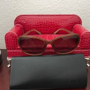 Fendi Shades brown color