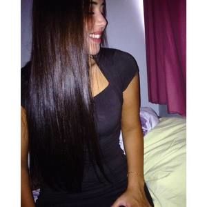 Meet your Posher, Ana corina