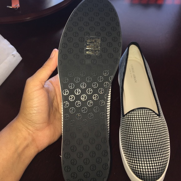 NWT!! 💯 Authentic!!! Giorgio Armani slip ons - Picture 2 of 8