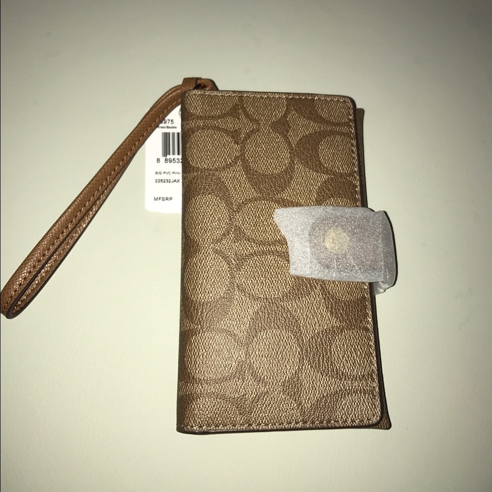 NWT COACH Phone clutch Signature PVC Khaki/saddle