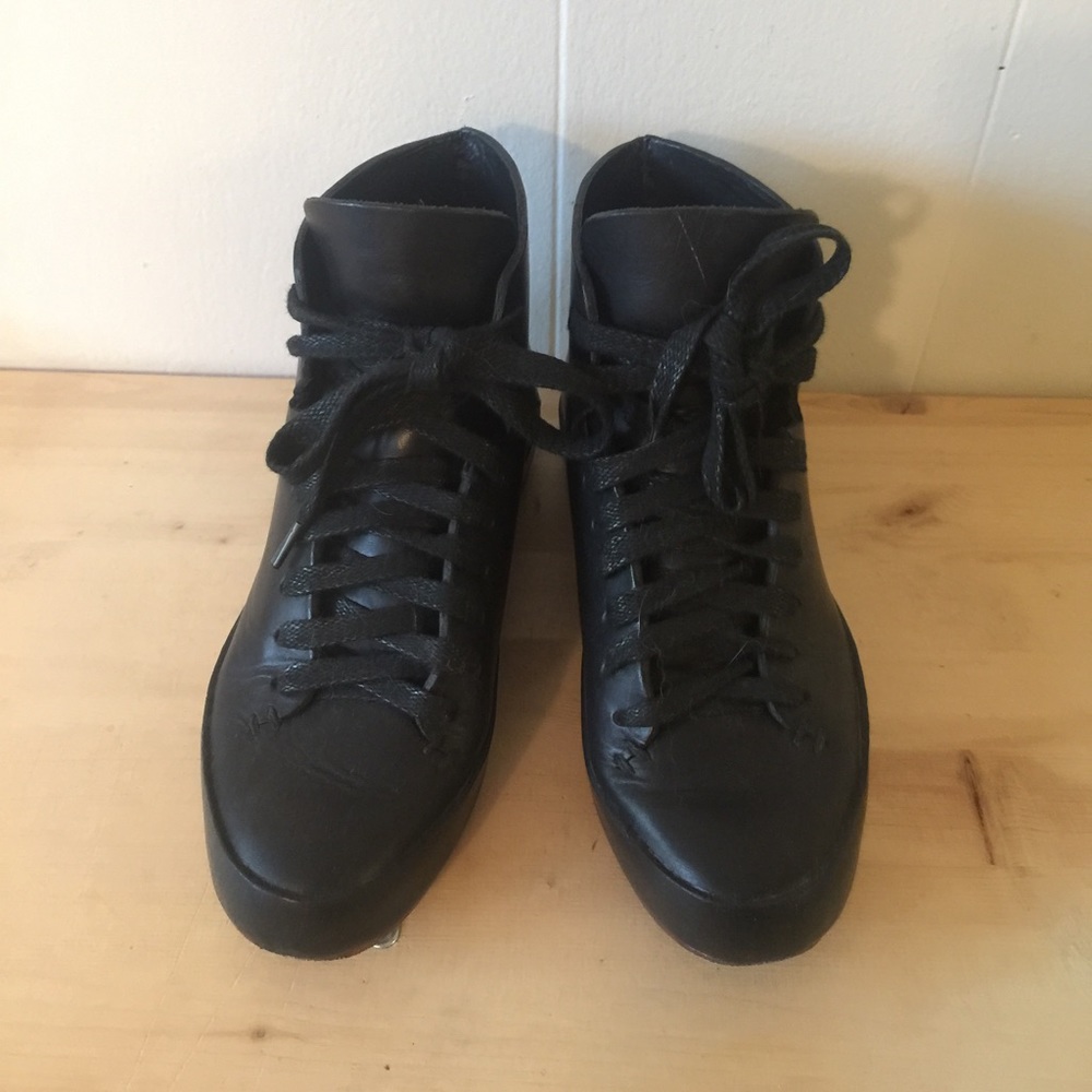 Feit Sustainable Leather Sneakers (Super Warm!)