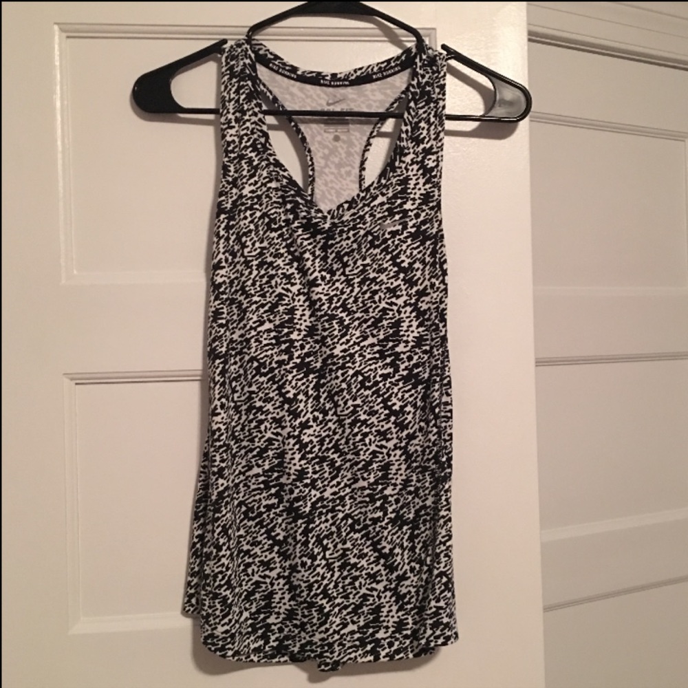 Nike tank