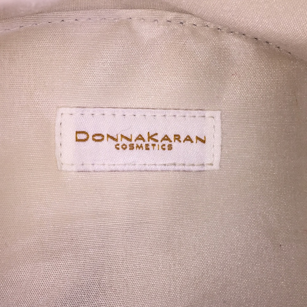 Donna Karan cosmetics bag. 🖤🖤🖤 - Picture 4 of 4