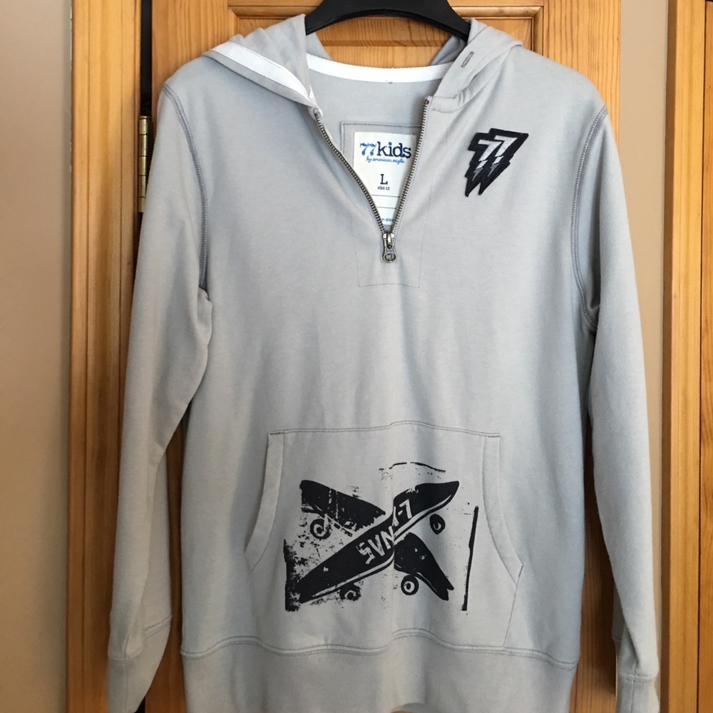 77Kids 3/4 zip up w hood.