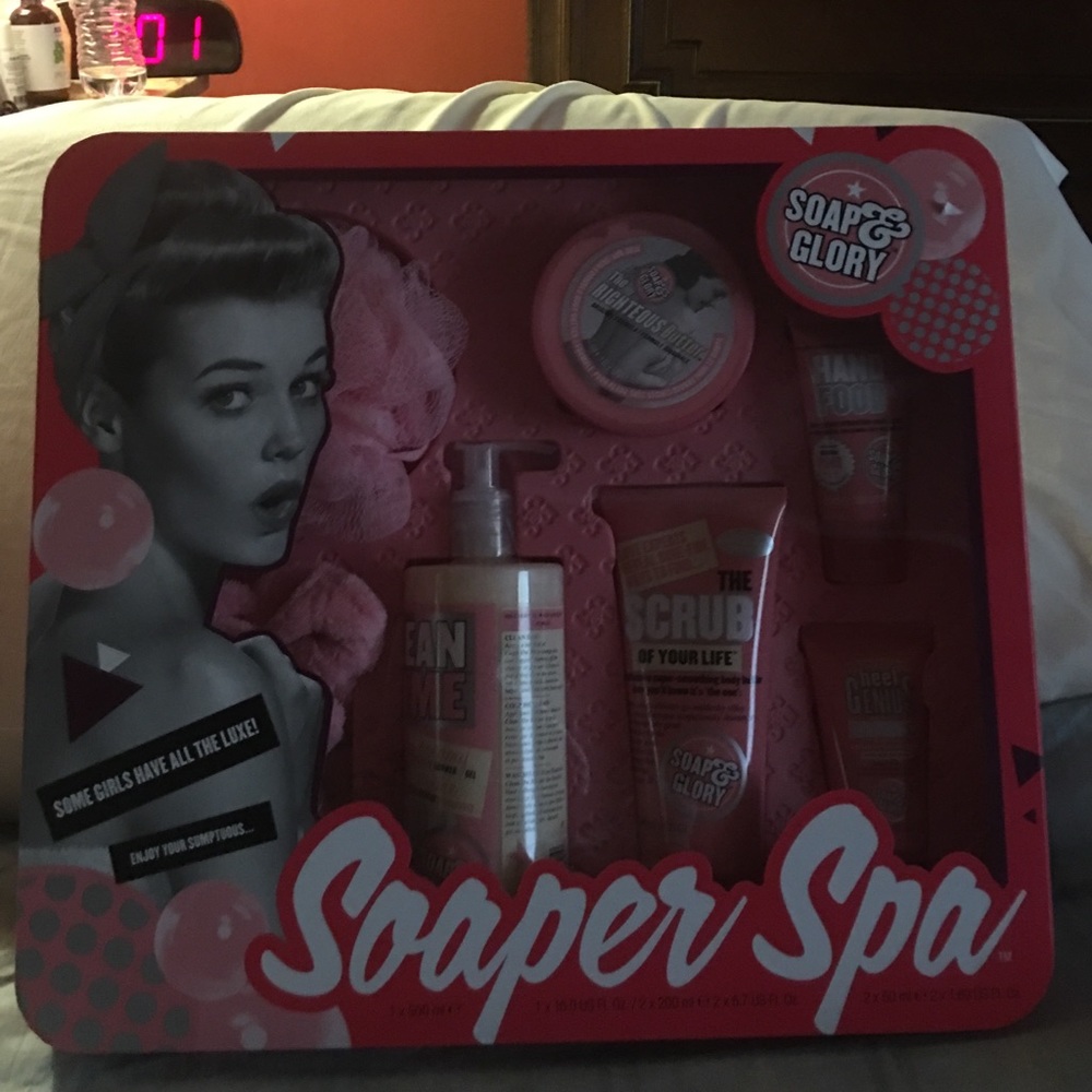 SOAP & GLORY SPA