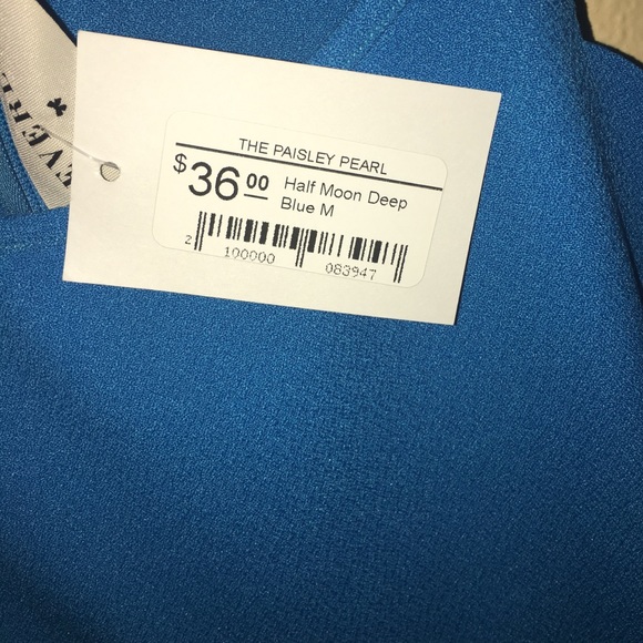 Blue scallop dress - Picture 3 of 3