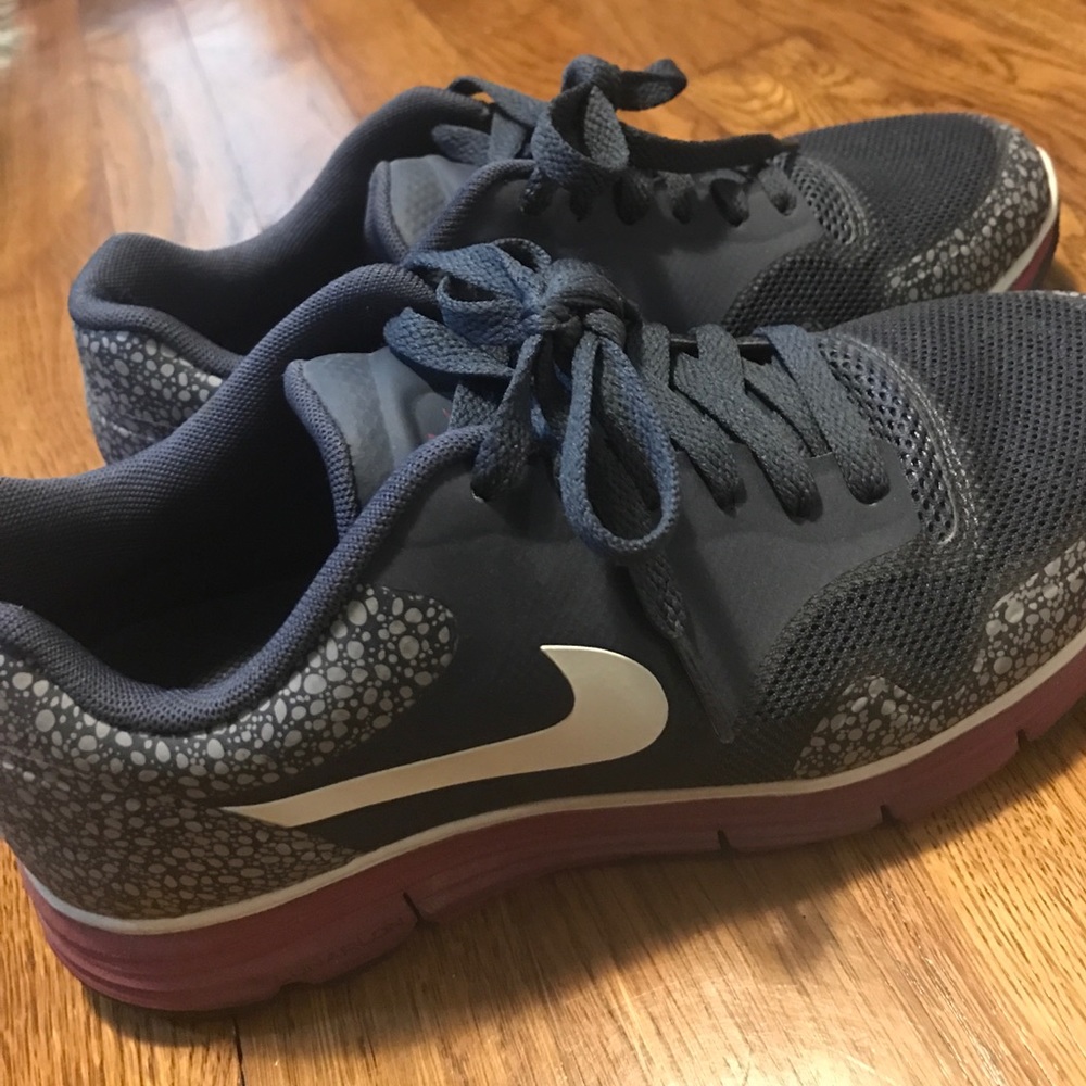 Nike Dynamic Support Lunarlon Sneakers