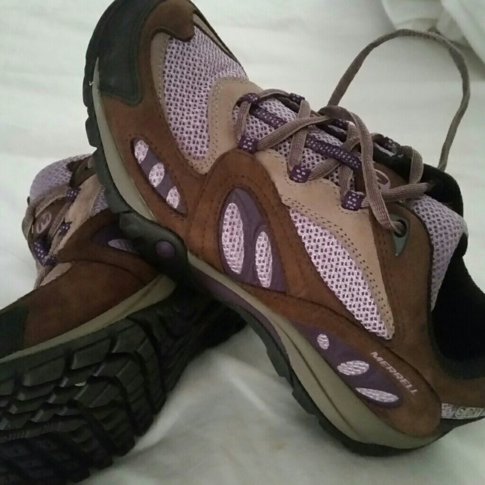 Merrell select fresh