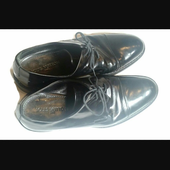 Authentic LV Men\'s Dress Studded Derby Shoes main image 3