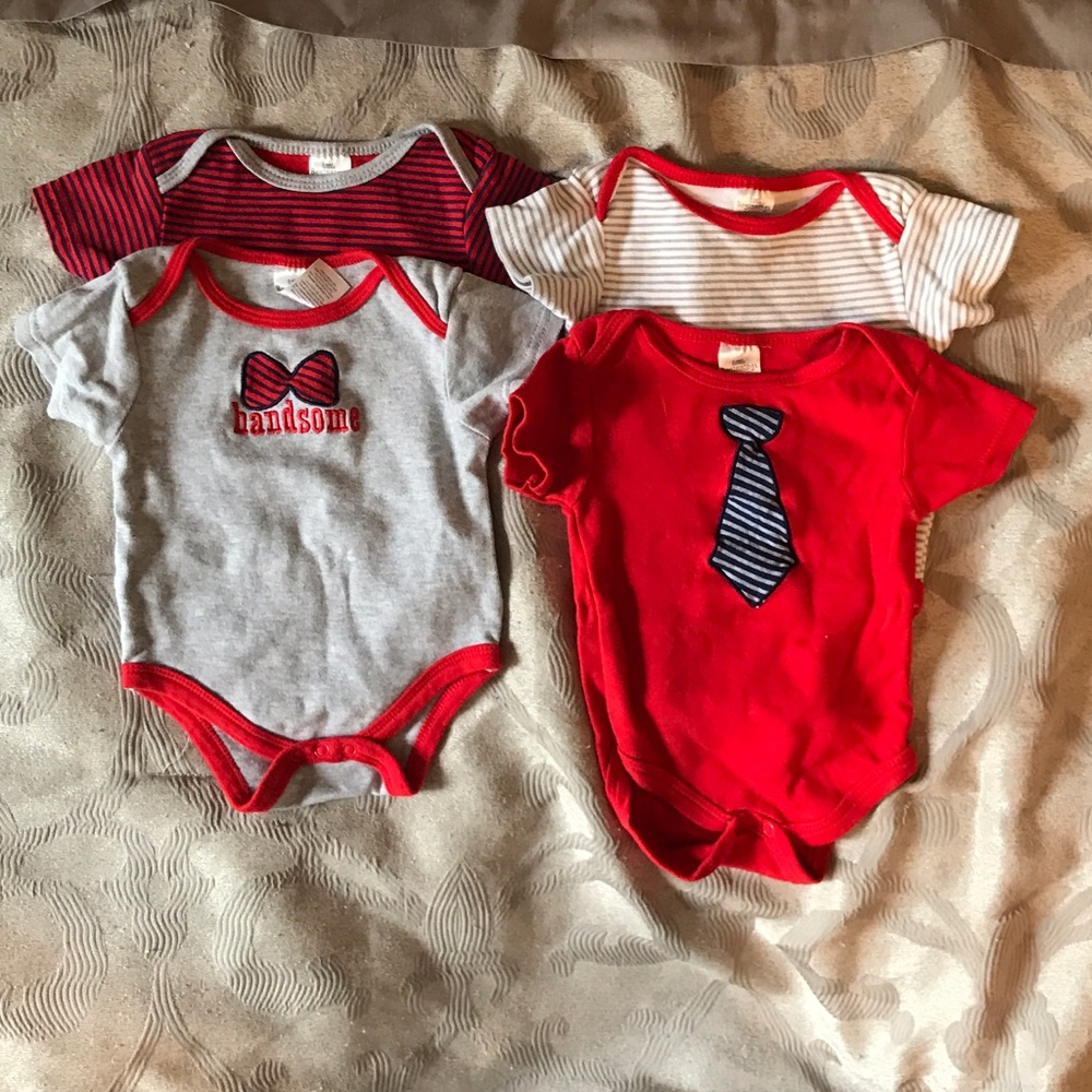 4 Onsies