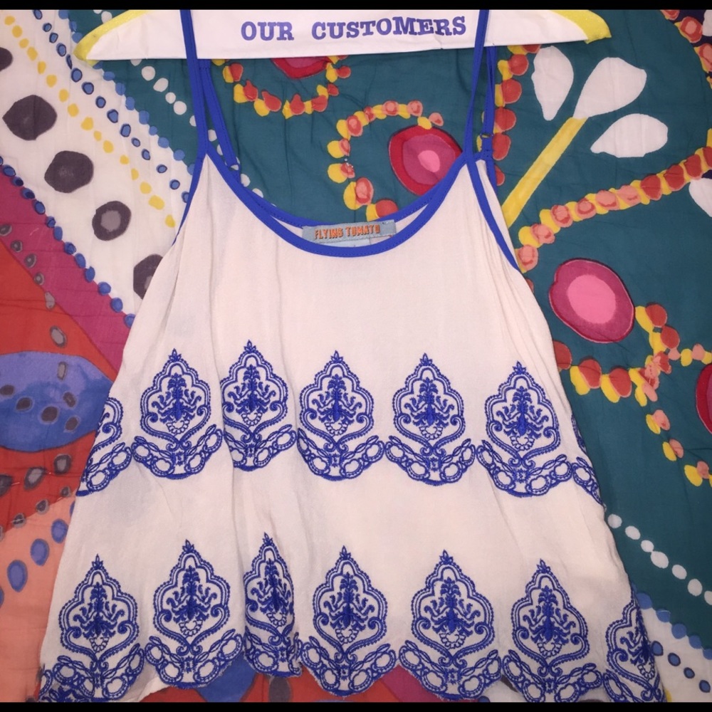 Urban Outfitters shirt size small