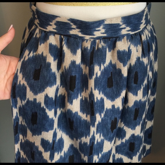 Blue Poppy Linen Skirt Size P - Picture 2 of 2