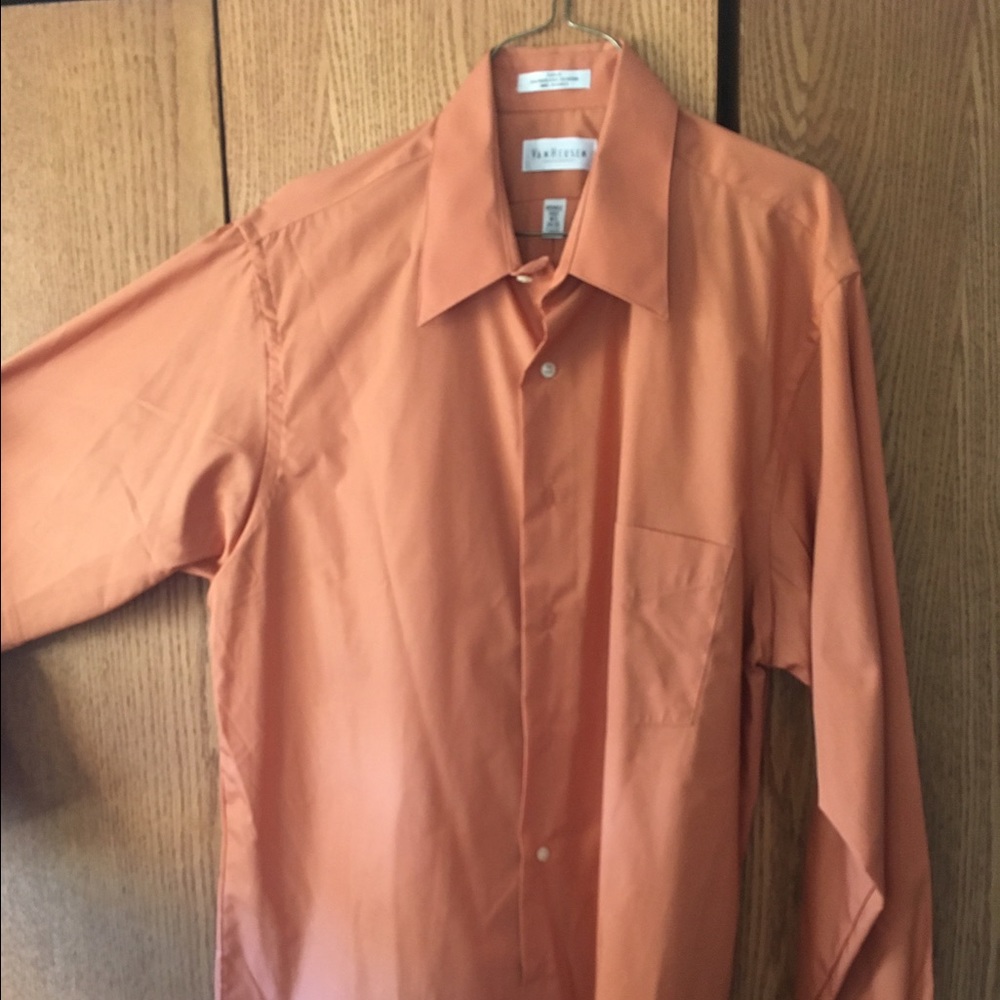 Wrinkle free dress shirt