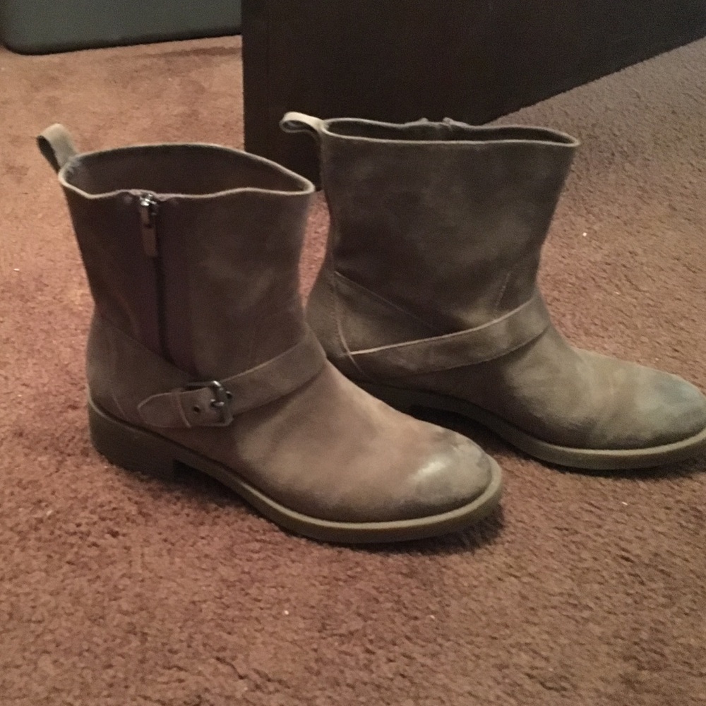 Nine West boots