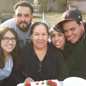 Meet your Posher, Lourdes