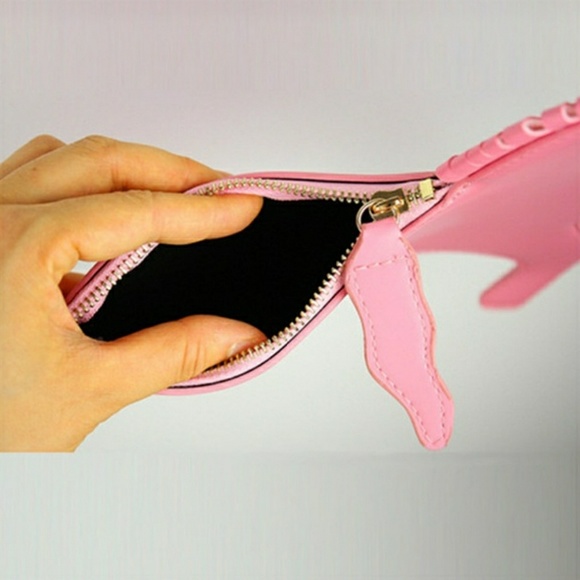 π¦On trend Whimsical Unicorn Purse! - Picture 4 of 4