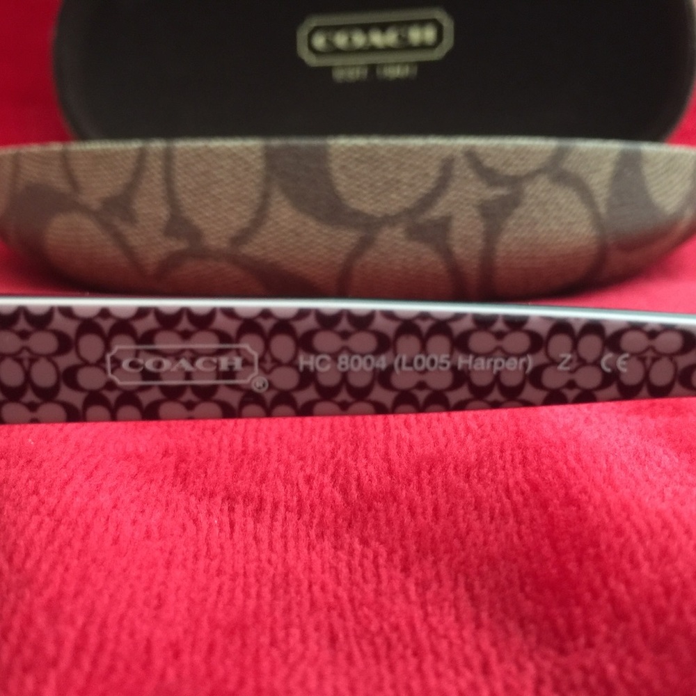 Coach sunglasses Like New! - Picture 3 of 4