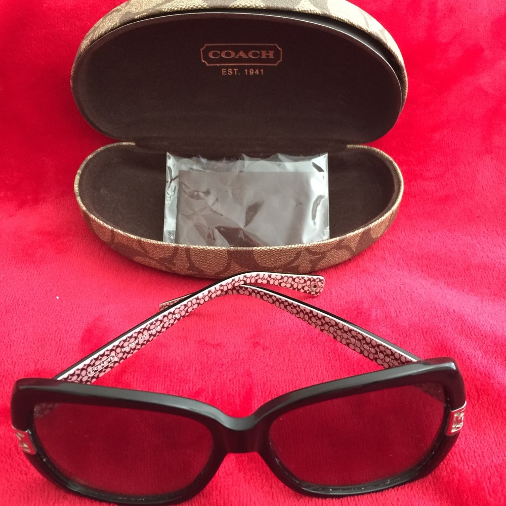 Coach sunglasses Like New! - Picture 4 of 4