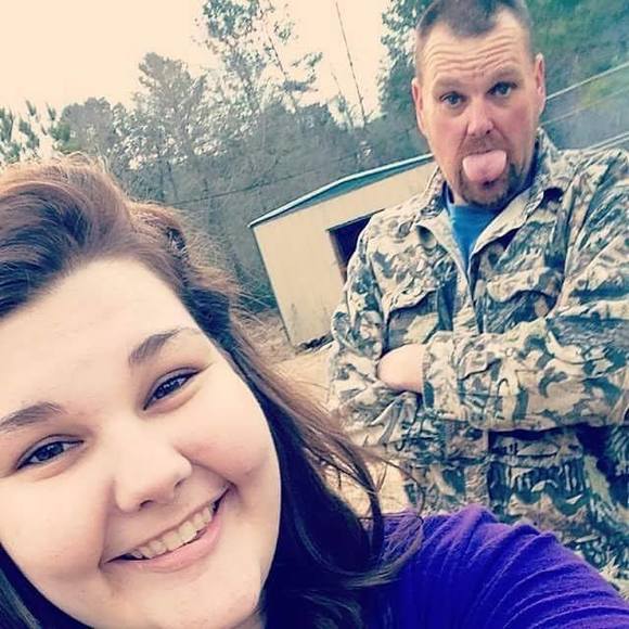 Meet your Posher, Caitlin - Picture 1 of 1