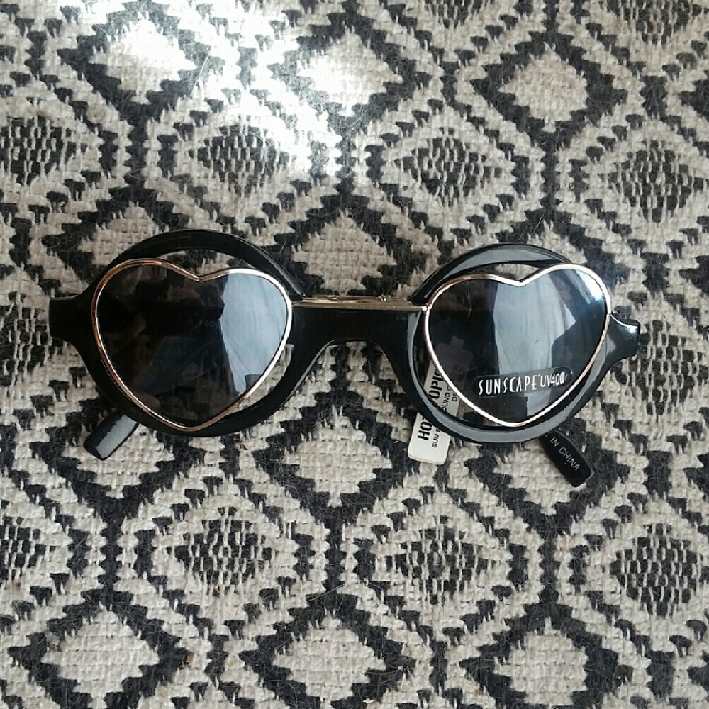Floating Heart Festival Sunglasses