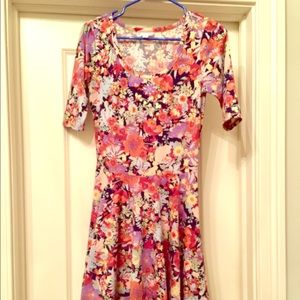 Small LulaRoe Nicole Dress, navy floral