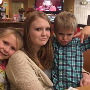 Meet your Posher, Casey