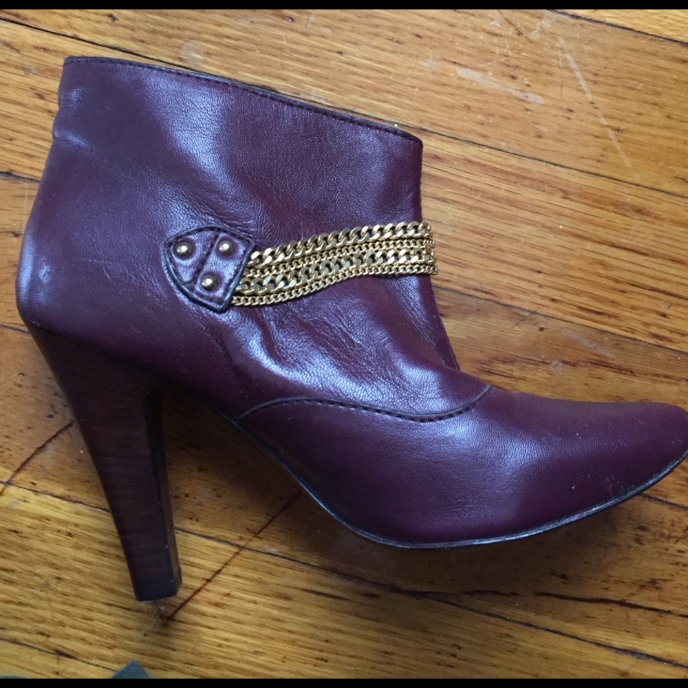 Marc by Marc Jacobs maroon heeled booties Size 36