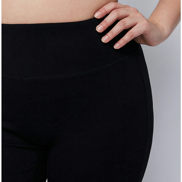 Livi Active Yoga Pant by Lane Bryant - 26/28 Long - Picture 4 of 4