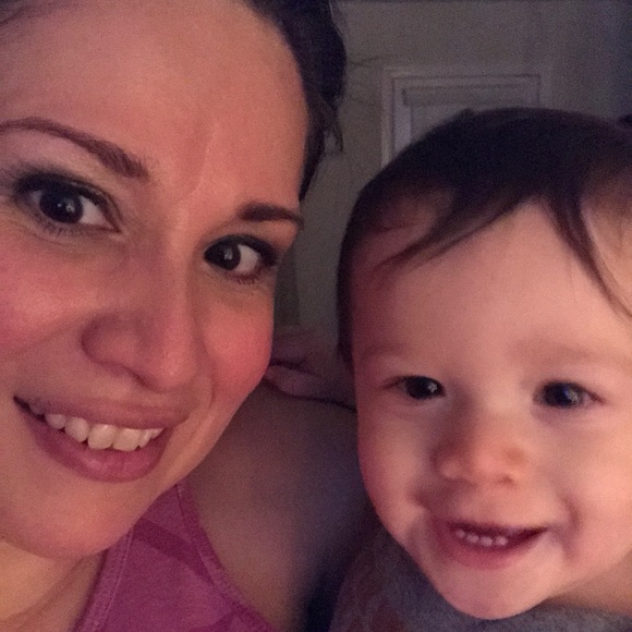 Meet your Posher, April - Picture 4 of 4