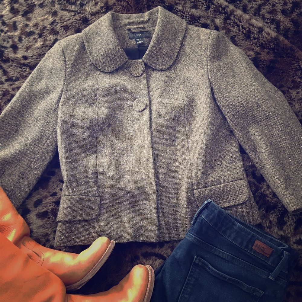Tweed cropped swing jacket