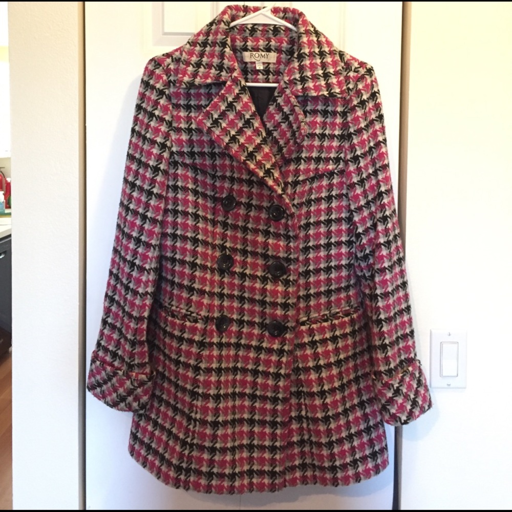 Pink houndstooth peacoat